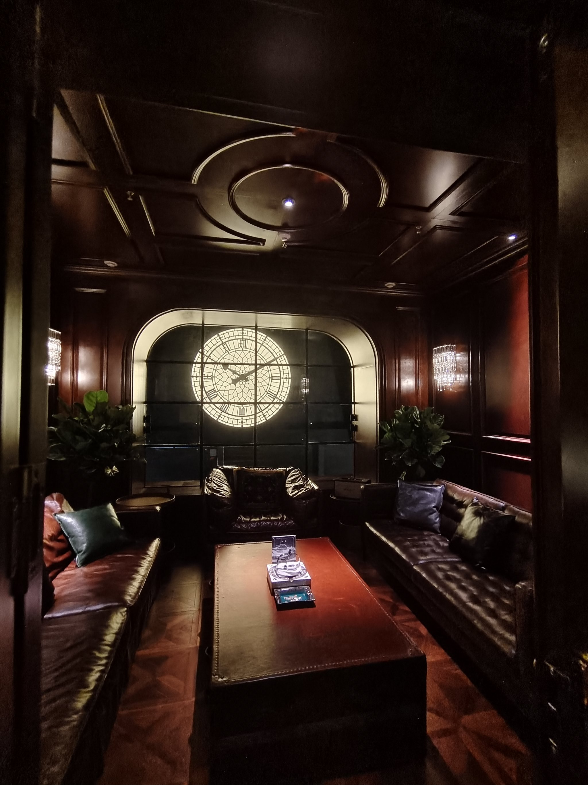 上饶商务ktv环境设施怎么样-信州区ktv预订